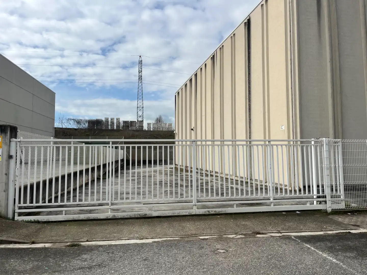 Industriegebäude zur Miete in Calle Belanbutzu 7, imagen 4
