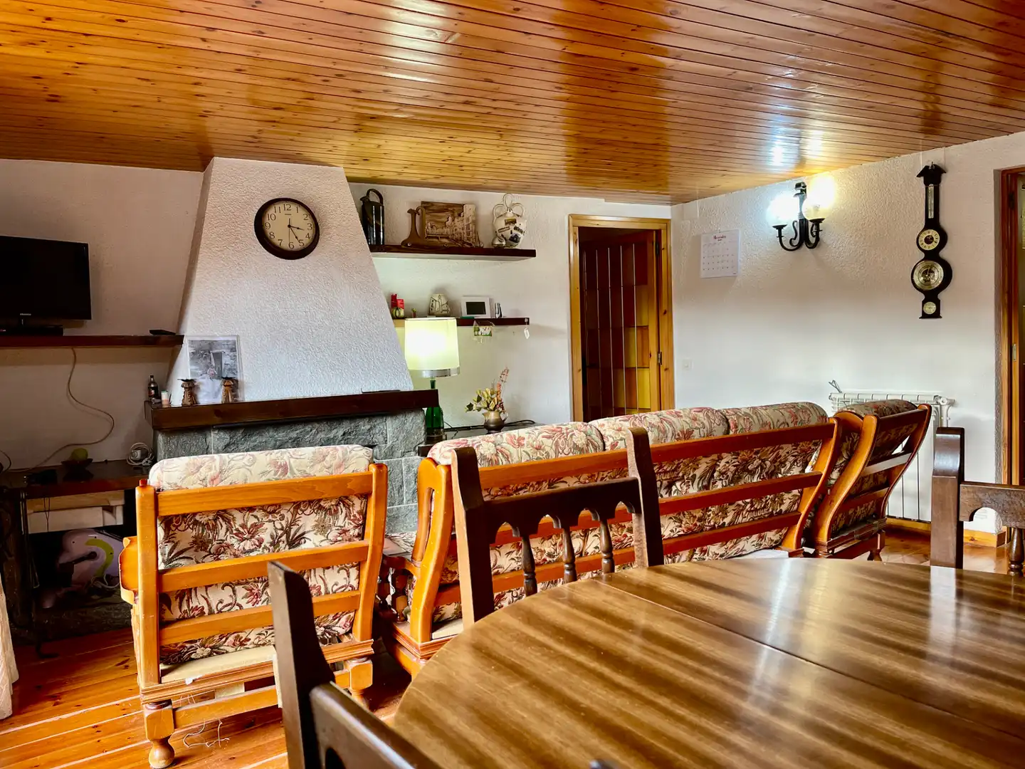 Comedor de Ático en venta en Setcases con Calefacción, Terraza y Amueblado