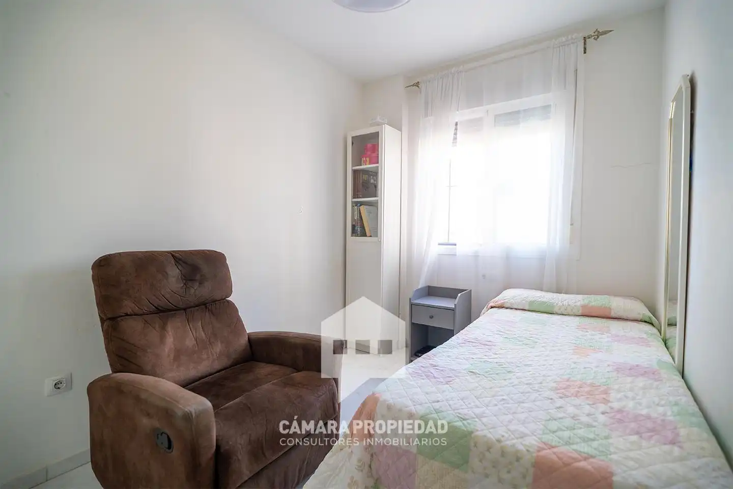 Habitación de Piso en venta en Huelva con Aire acondicionado y Terraza