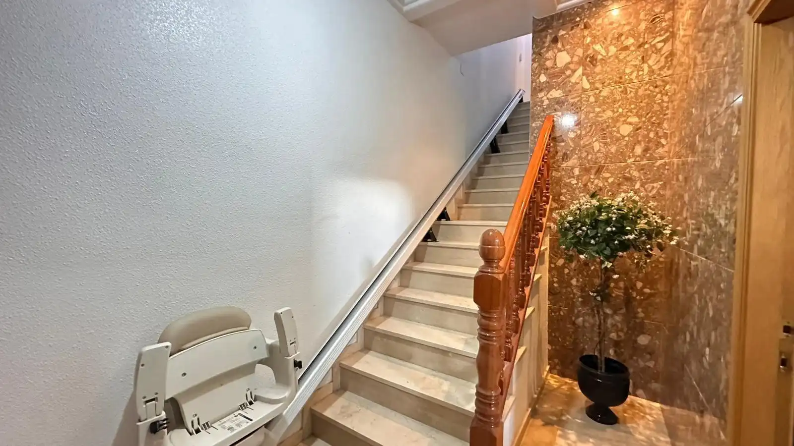 Houses for sale in L'Alcúdia  with Air Conditioner, Terrace and Storage room