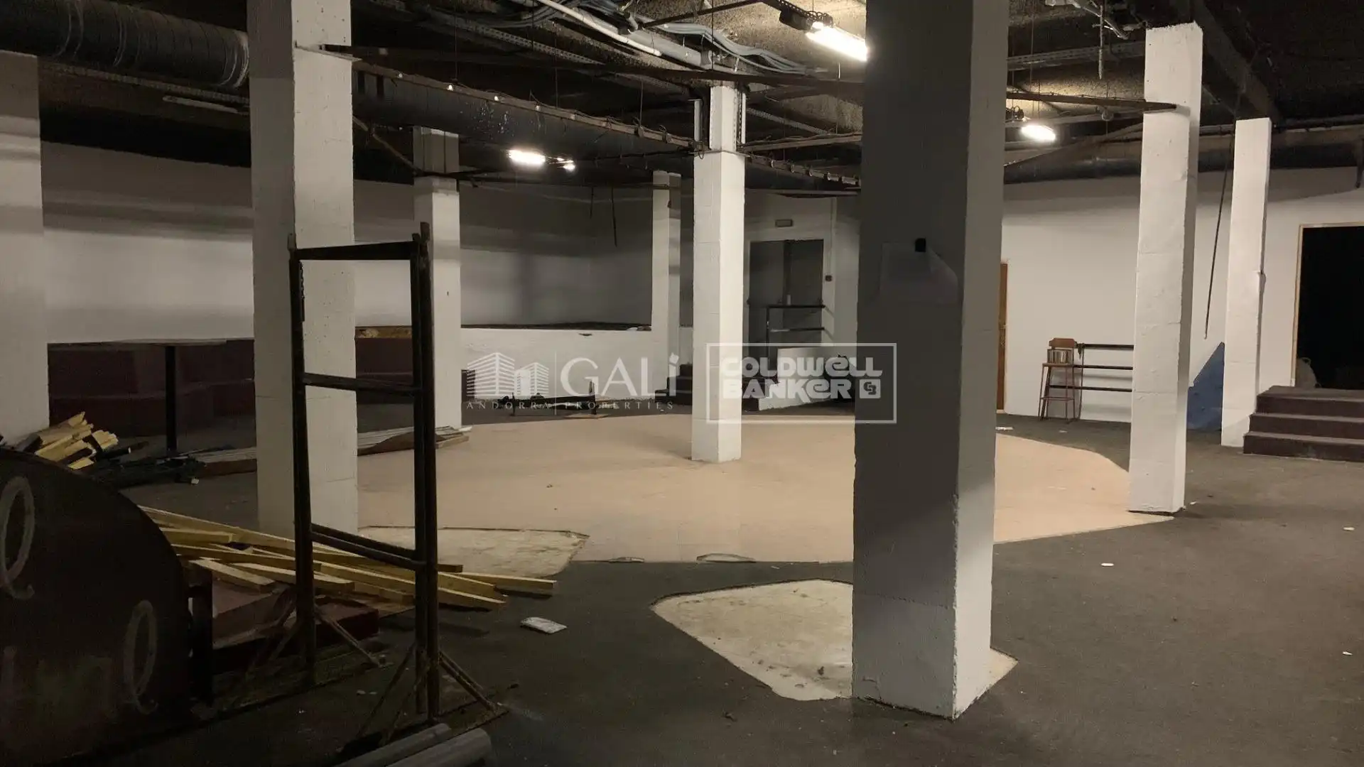 Local comercial en venda a Encamp pueblo, imagen 4