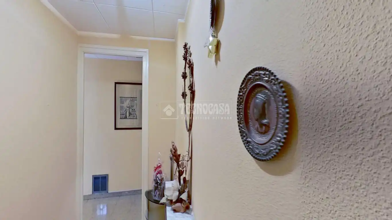 Piso en venta en Manresa con Balcón