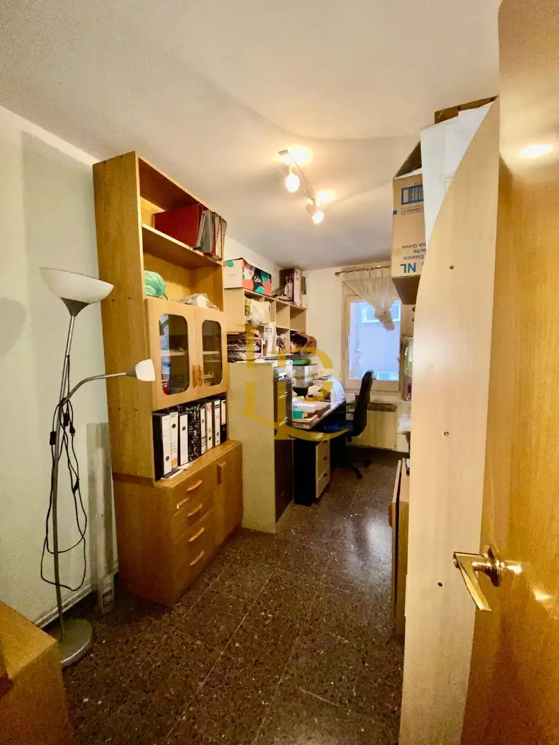 Habitación de Piso en venta en Barcelona con Calefacción, Terraza y Horno