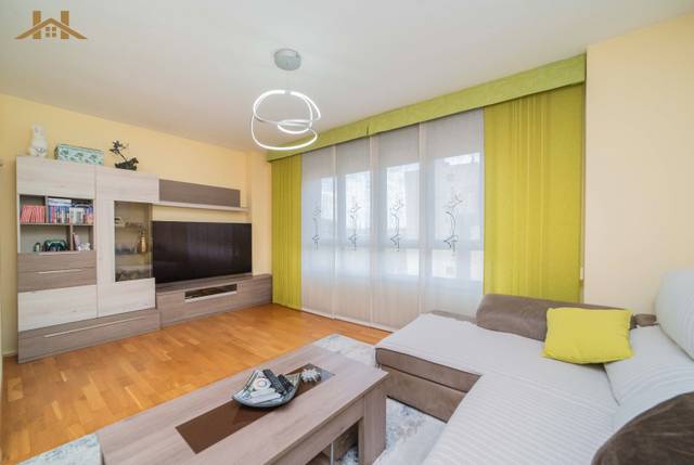 Piso en Venta en Calle Empecinado en Villafontana - Estoril I