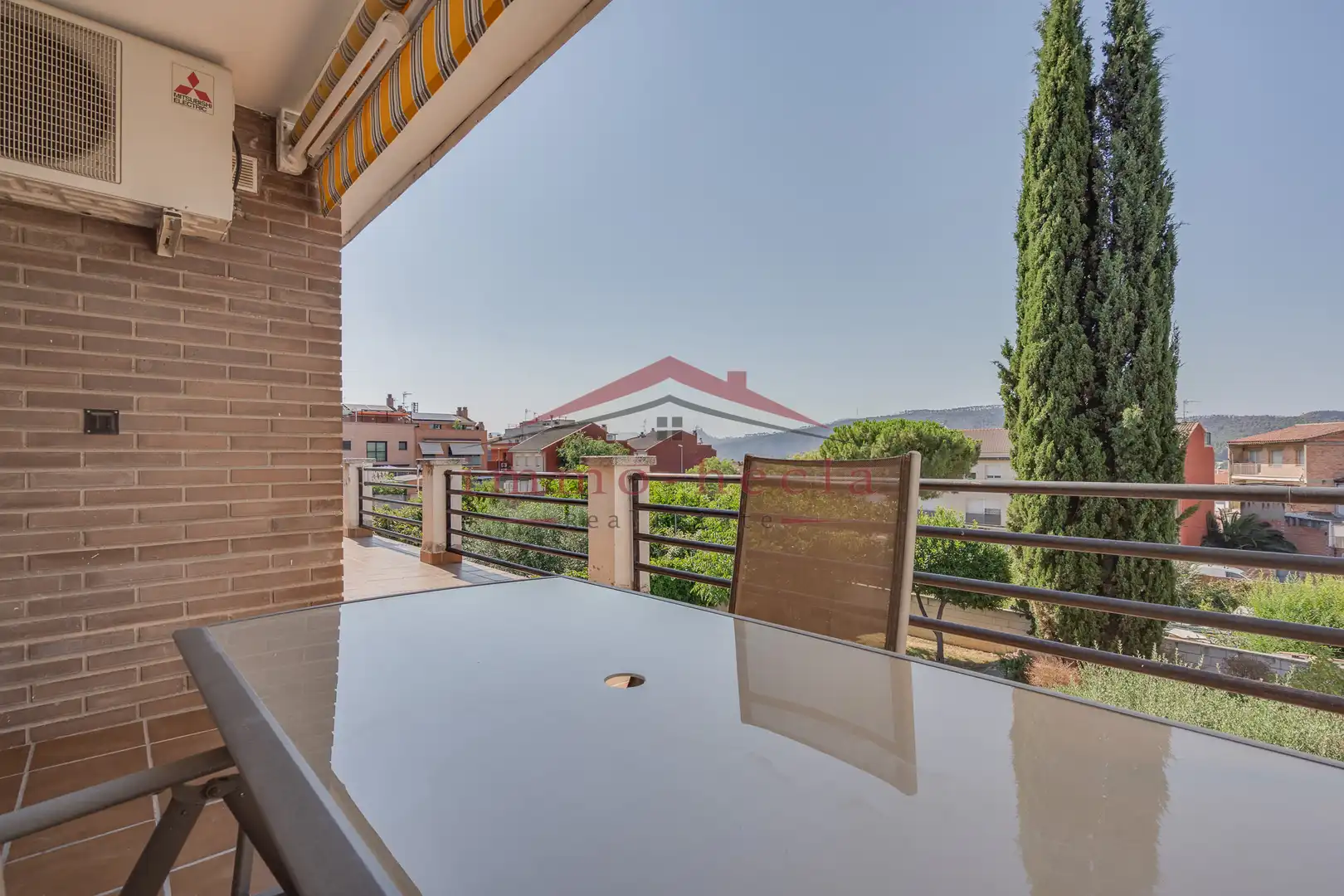 Terrassa de Casa adosada en venda en Vilanova del Camí amb Calefacció, Terrassa i Piscina