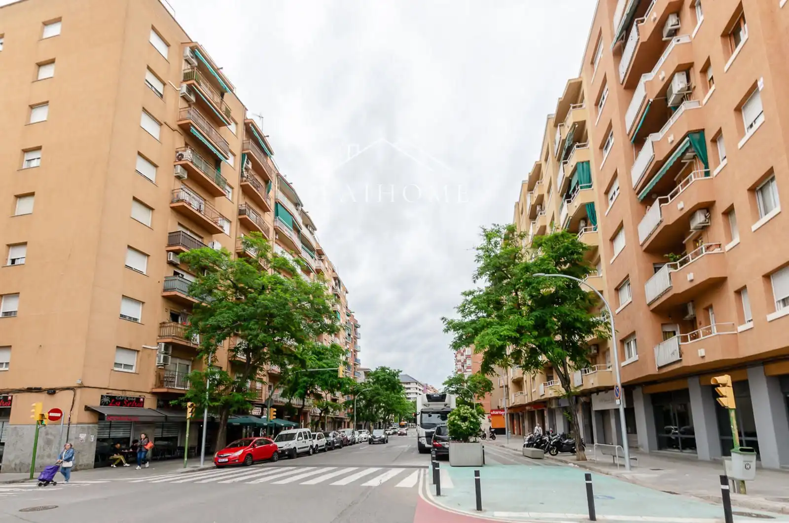 Vista exterior de Piso en venta en Sabadell con Calefacción, Parquet y Terraza