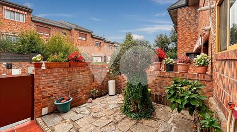 Foto 2 de Casa adosada en venda a El Guijo - Colonia España, Madrid