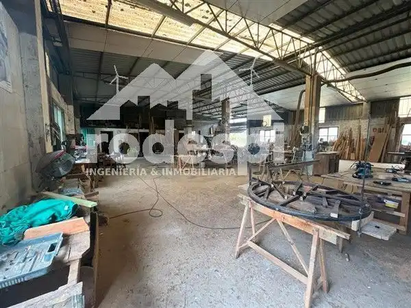 Industrial buildings for sale in A Cañiza    with Alarm