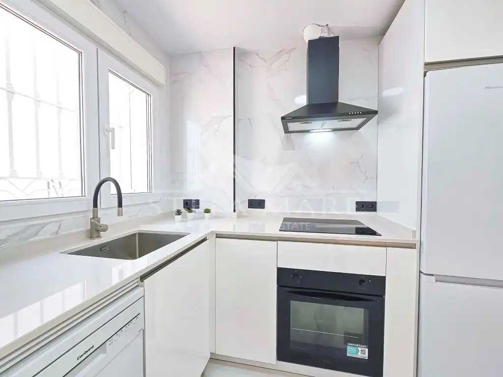 Cocina de Casa adosada en venta en Nerja con Aire acondicionado, Terraza y Amueblado