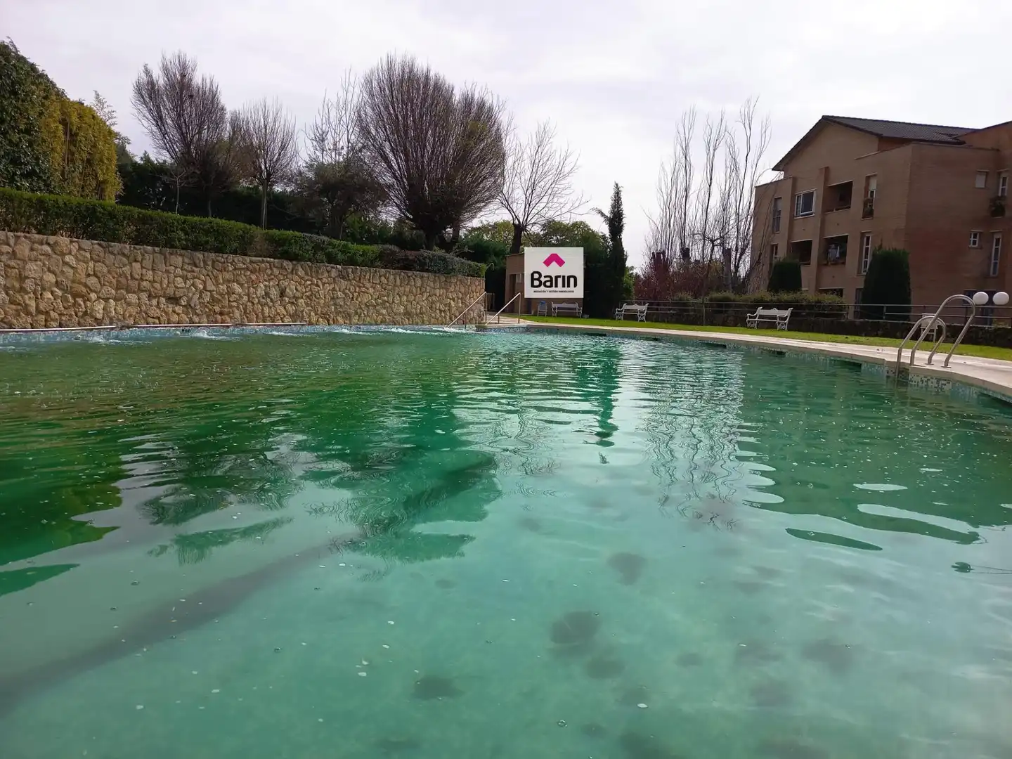Piscina de Planta baixa en venda en Córdoba amb Aire condicionat, Terrassa i Traster