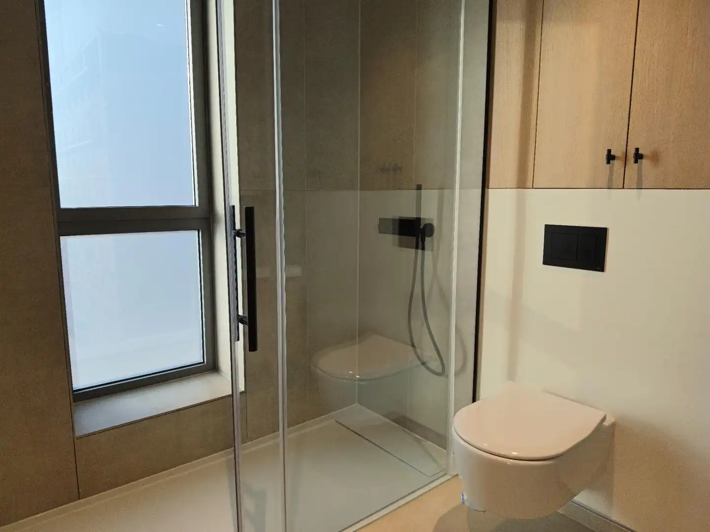 Baño de Piso de alquiler en Málaga con Aire acondicionado, Calefacción y Terraza