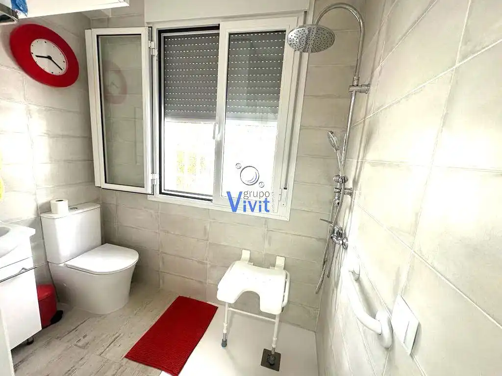 Baño de Casa o chalet en venta en Alcalá de Guadaira con Aire acondicionado, Jardín privado y Piscina