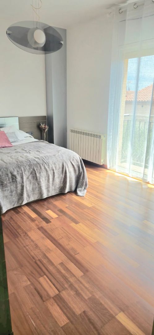 Habitación de Casa adosada de alquiler en Collbató con Calefacción, Jardín privado y Parquet