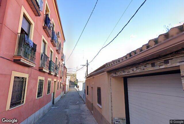 Piso en Venta en CL SAN GINES  BAJO A en Tres Olivos - La Piedad