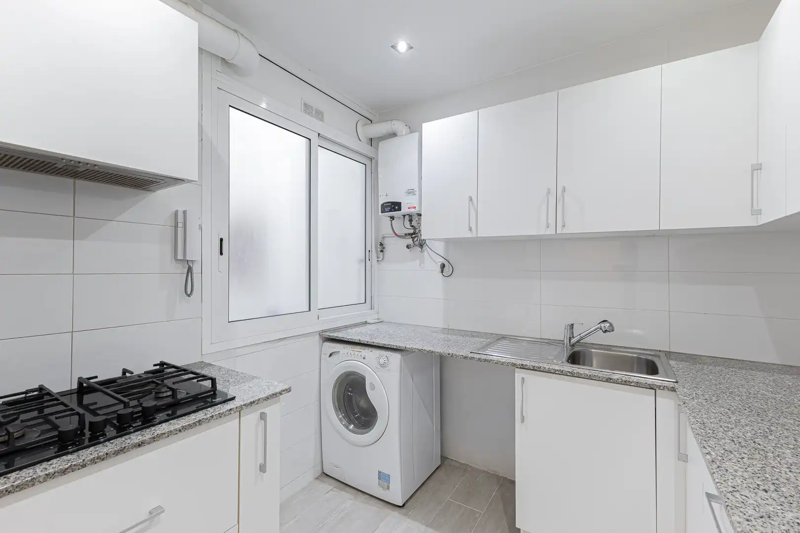 Cocina de Piso en venta en Barcelona con Aire acondicionado, Calefacción y Terraza