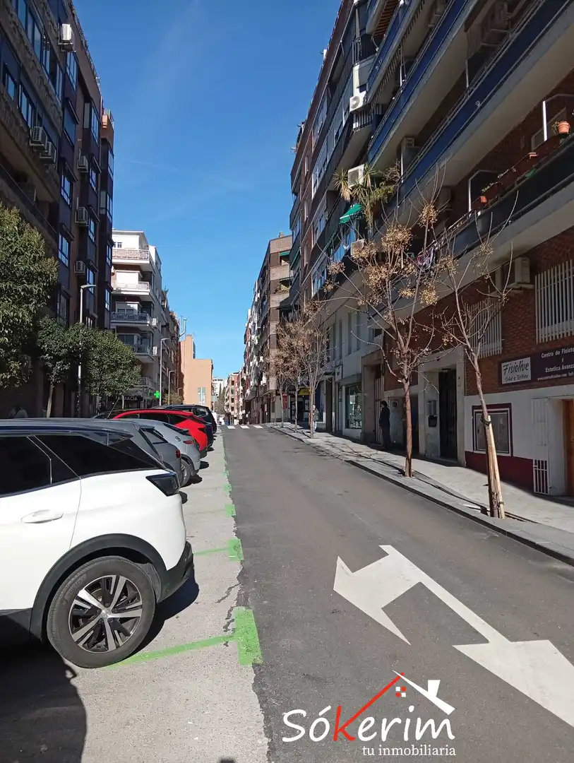 Vista exterior de Piso en venta en Madrid con Aire acondicionado y Calefacción