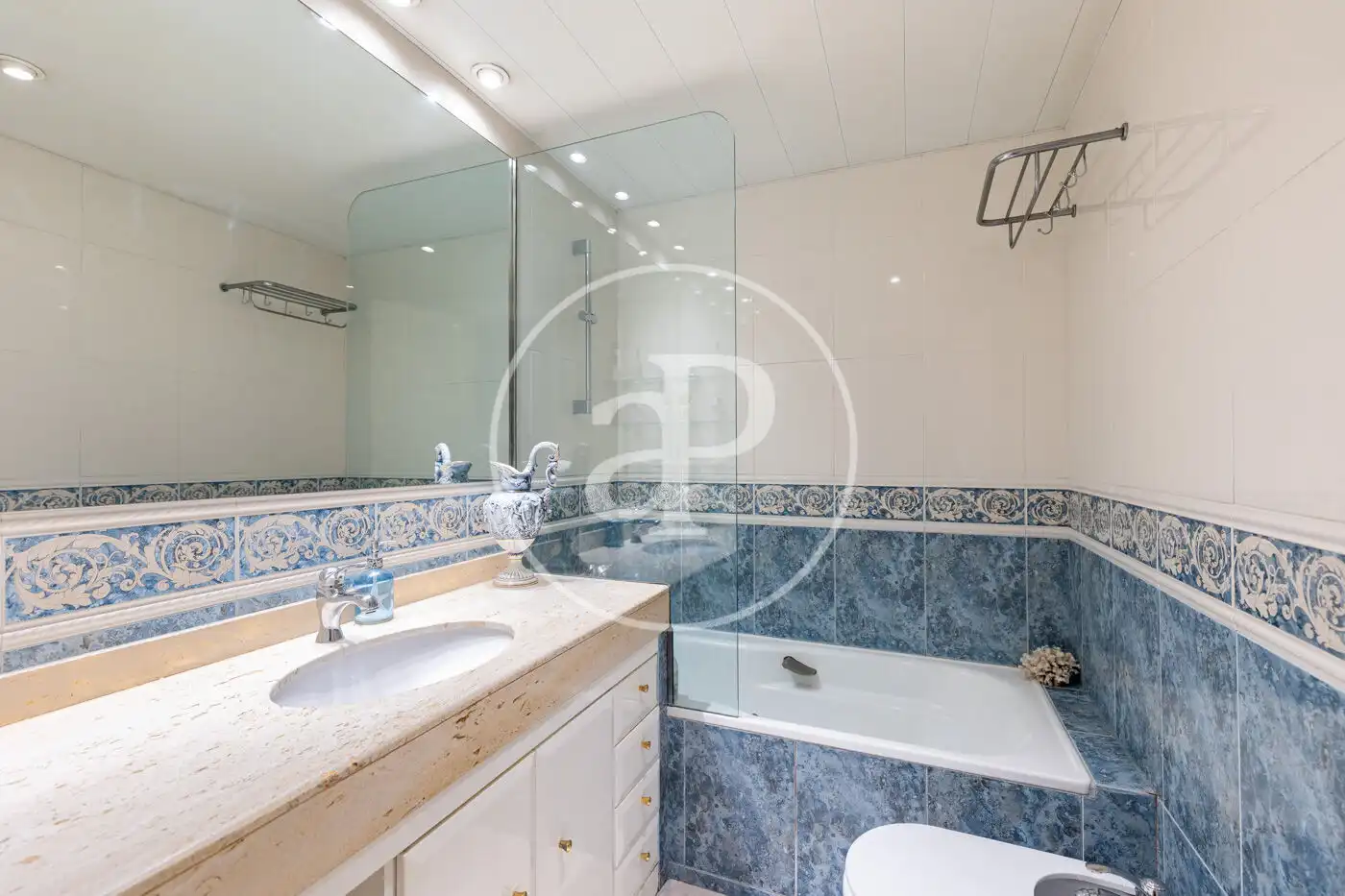 Flat with lift for sale in Carrer de Còrsega, imagen 29