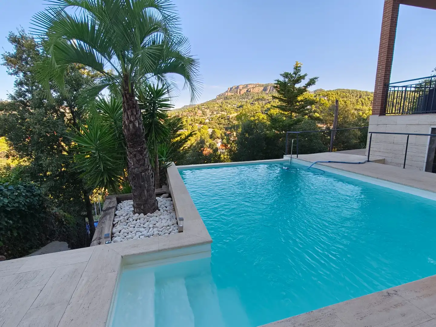 Detached house with pool for sale in Carrer del Migdia, imagen 5