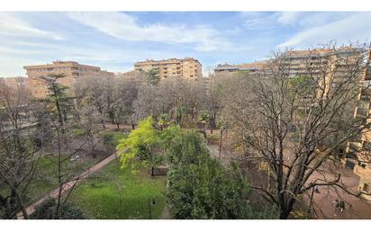 Vista exterior de Pis en venda en  Logroño amb Calefacció, Parquet i Terrassa