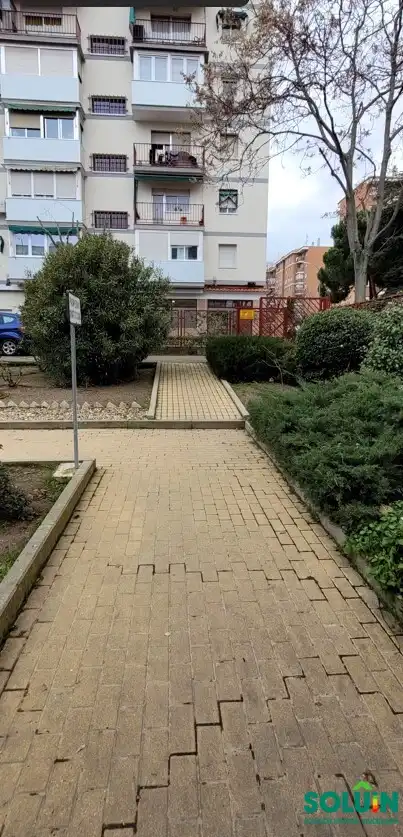 Aparcament de Garatge en venda en Madrid