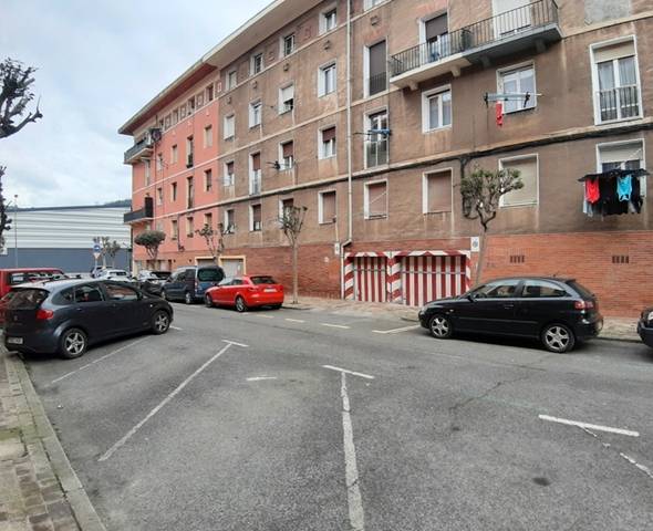 Garaje en Venta en Saturraran Kalea en San Ignacio - Elorrieta