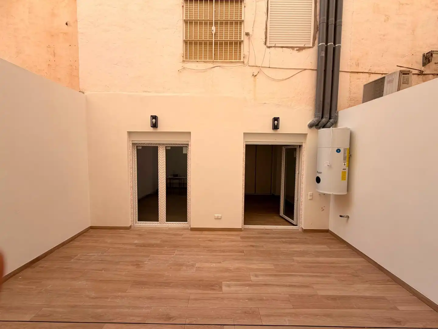 Erdgeschoss zum Verkauf in Elche / Elx mit Klimaanlage