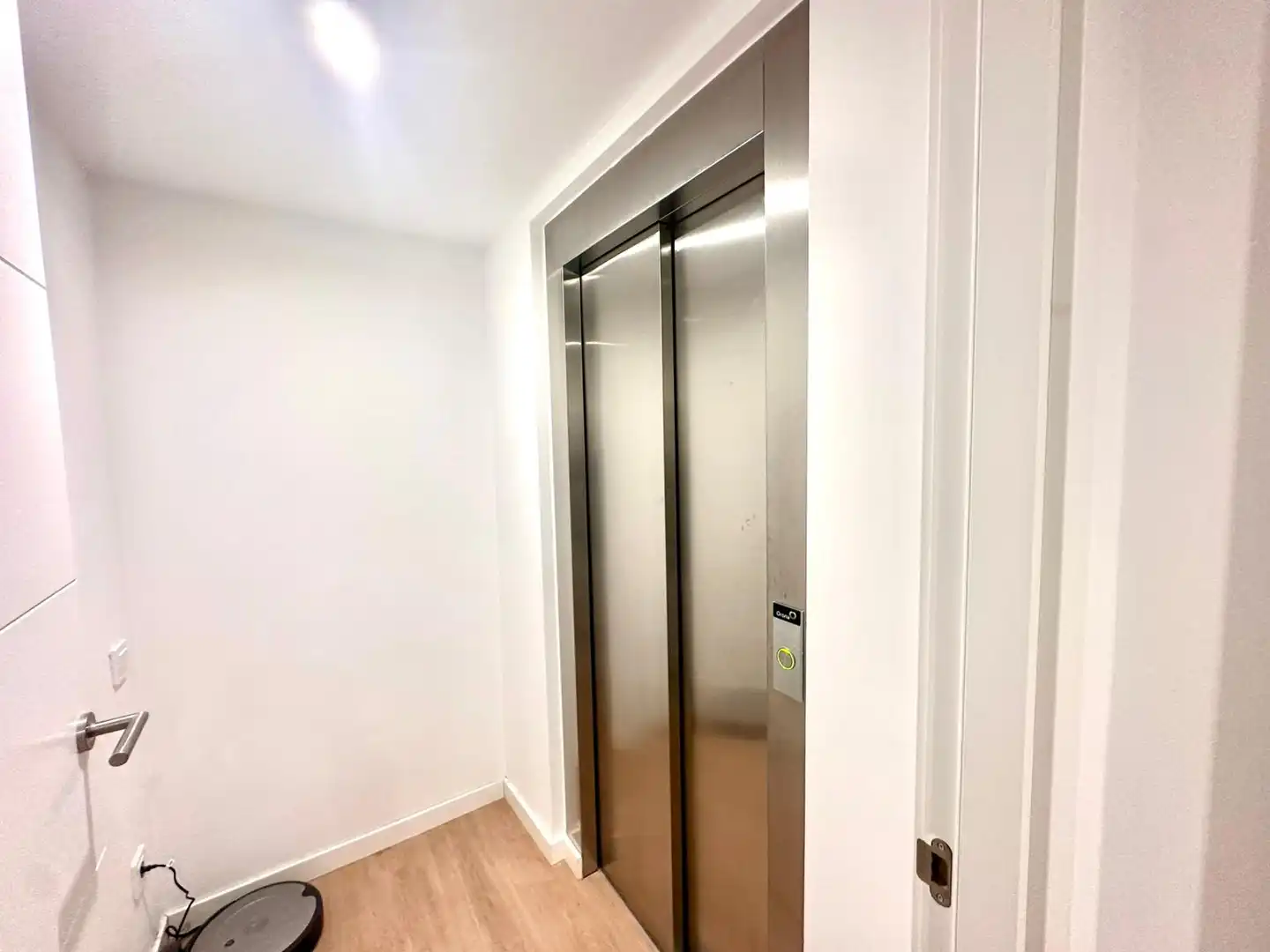 Maisonette zum Verkauf in Badalona mit Klimaanlage, Heizung und Parkett