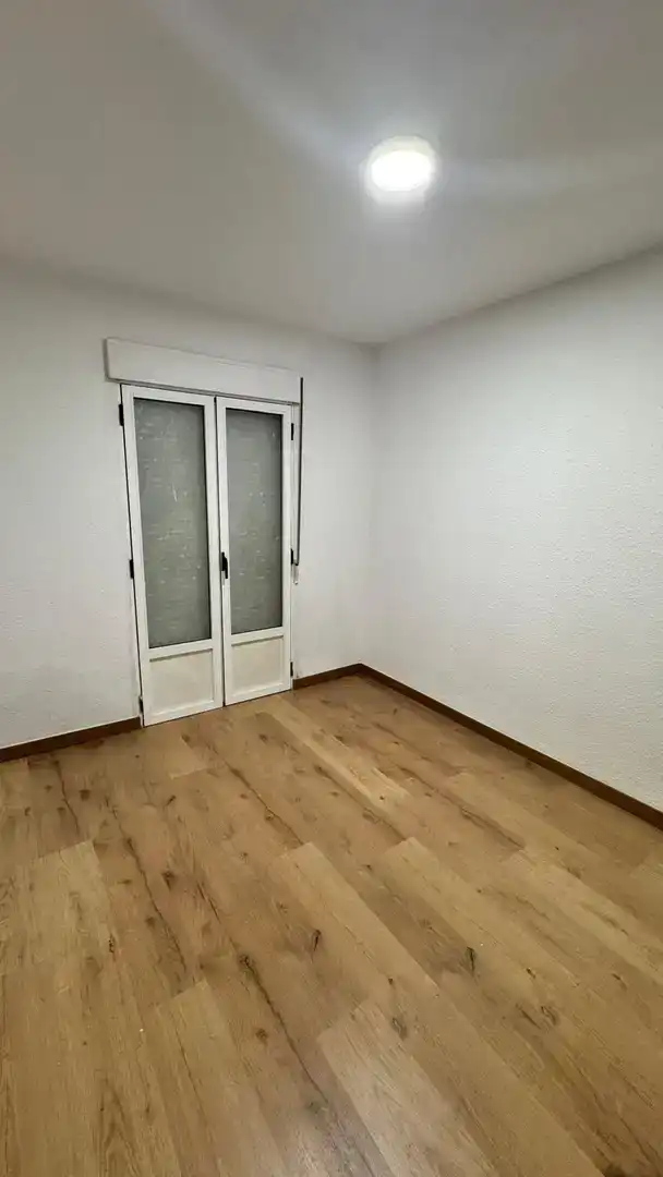 Bedroom of Flat for sale in León Capital 