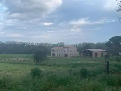 Edificio en venta en Vidreres