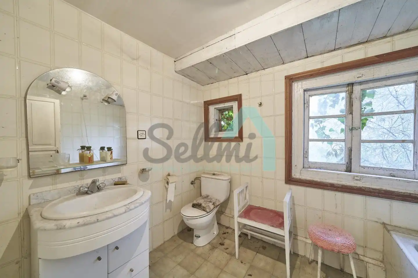 Baño de Casa o chalet en venta en Oviedo  con Jardín privado, Parquet y Terraza
