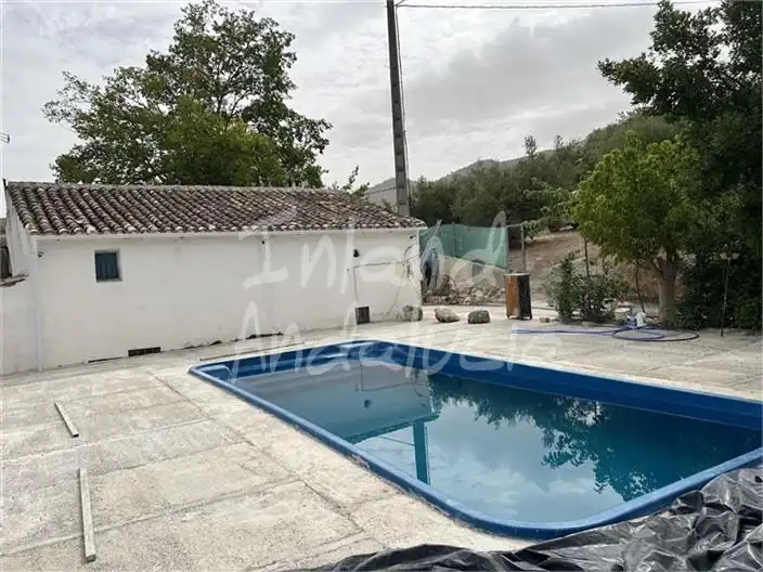 Casa rústica amb piscina en venda a Alcaudete, imagen 2