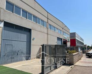 Exterior view of Industrial buildings to rent in Parla