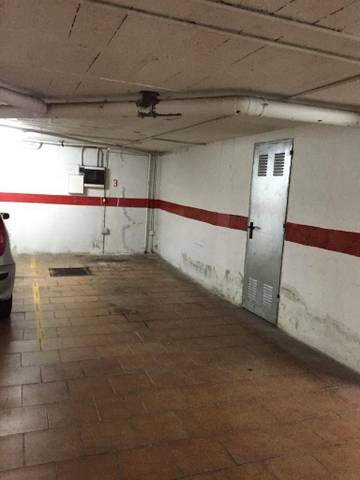 Garaje en Alquiler en El Molinillo - Capuchinos