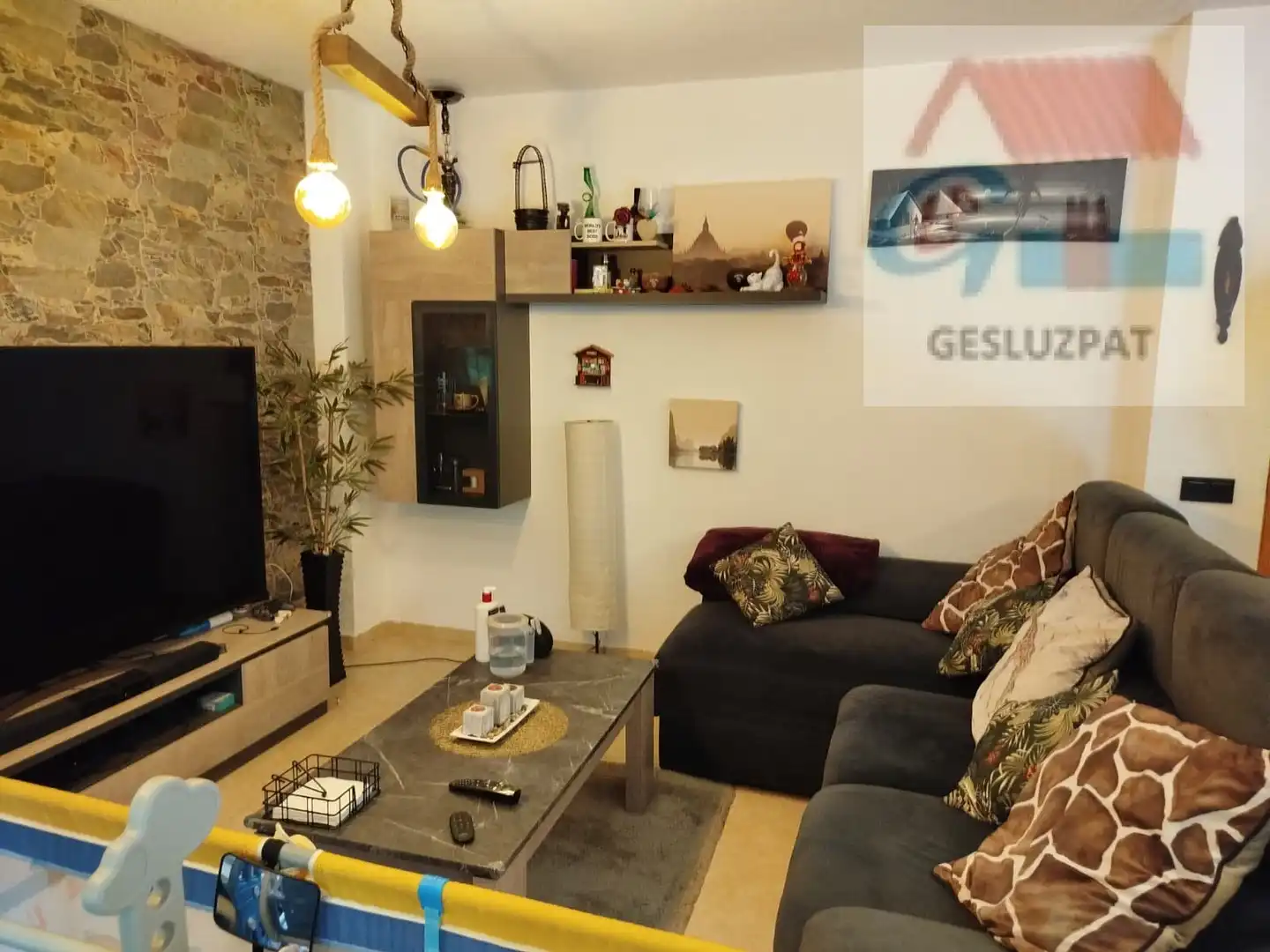 Adosado con terraza en venta en Los Robles, imagen 3