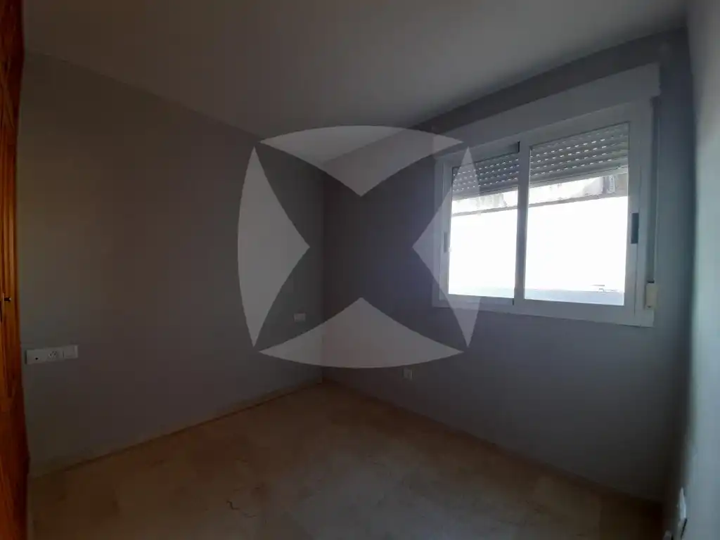 Dormitori de Àtic de lloguer en Badajoz amb Aire condicionat i Terrassa