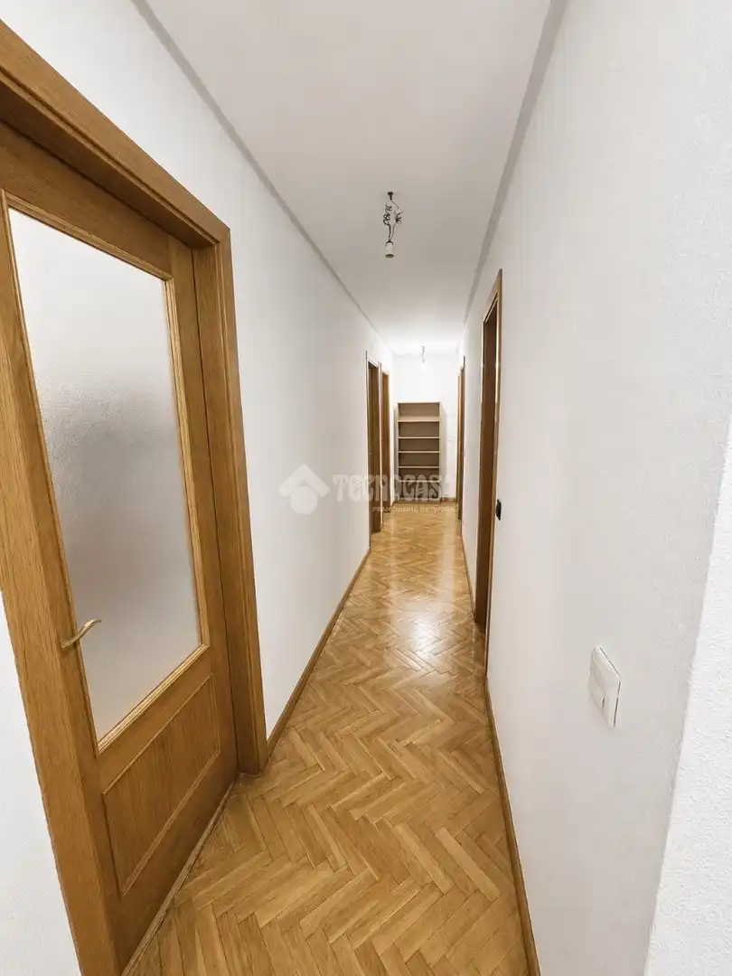 Piso en venta en Madrid con Calefacción y Terraza