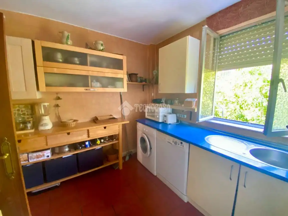 Cocina de Piso en venta en Latina