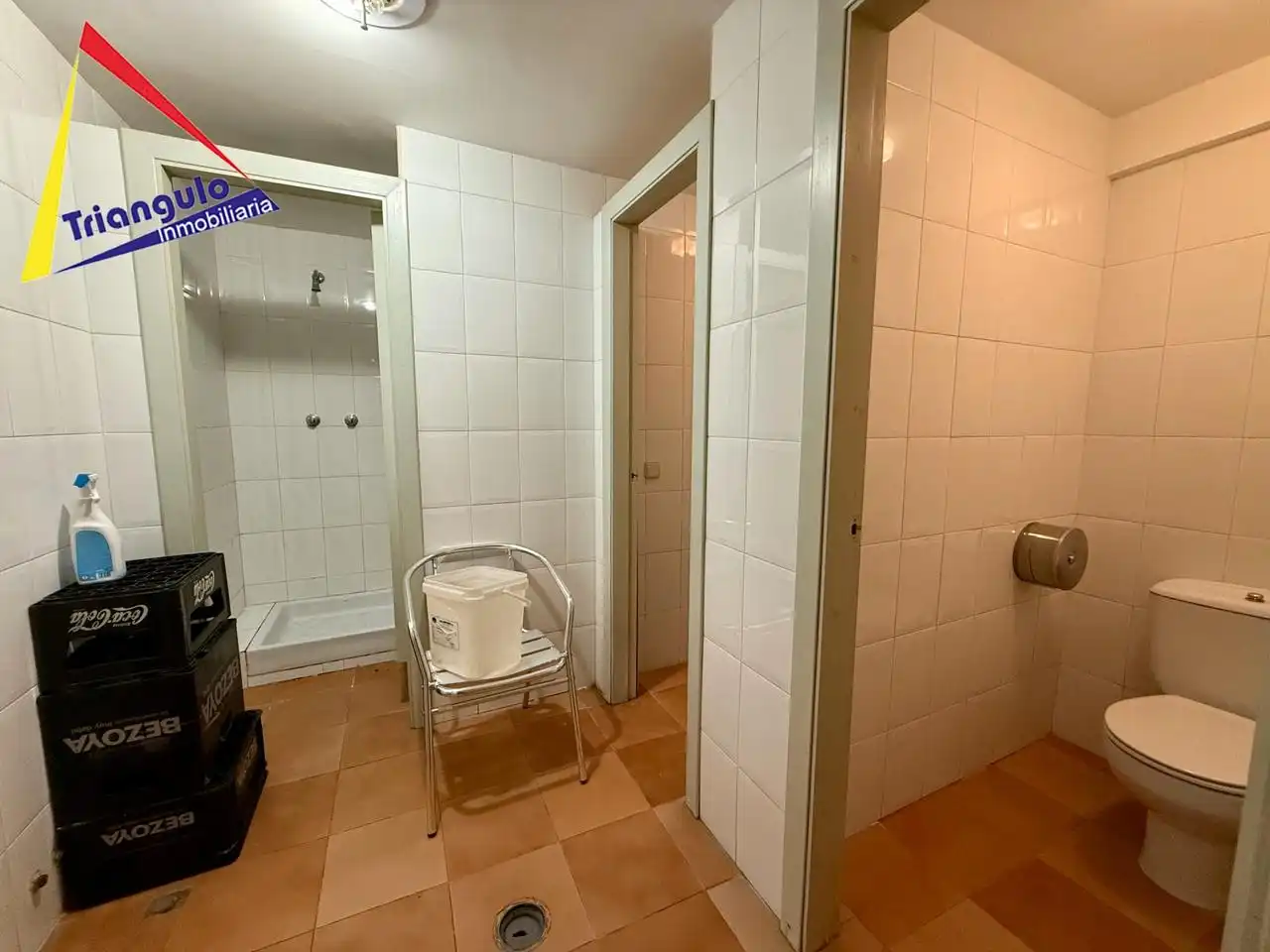 Bany de Casa o xalet en venda en Trescasas amb Aire condicionat, Terrassa i Moblat