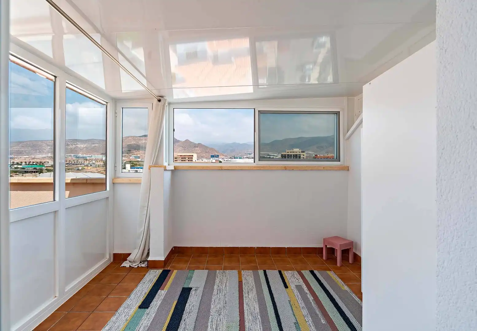 Dormitori de Àtic en venda en Roquetas de Mar amb Aire condicionat, Parquet i Terrassa