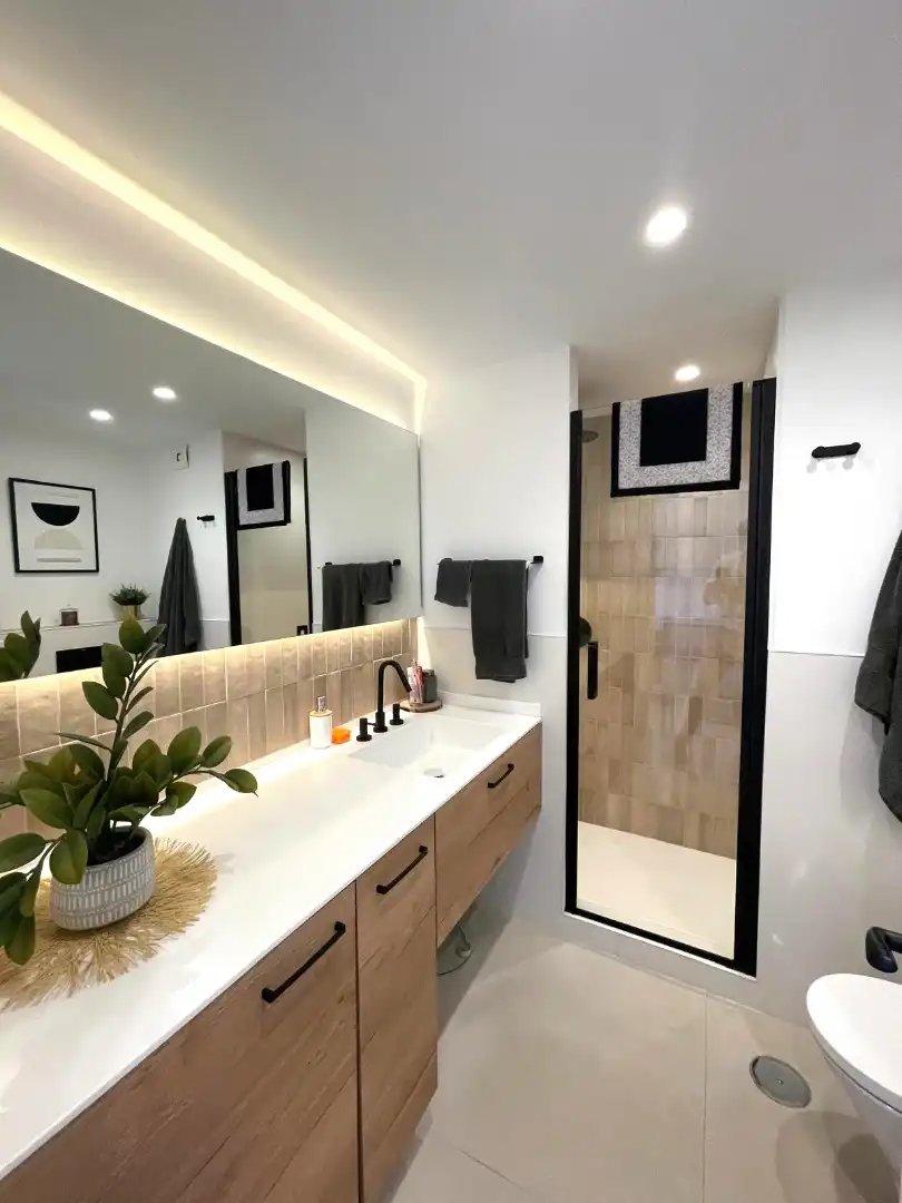 Bany de Estudi en venda en Marbella amb Aire condicionat, Moblat i Sauna