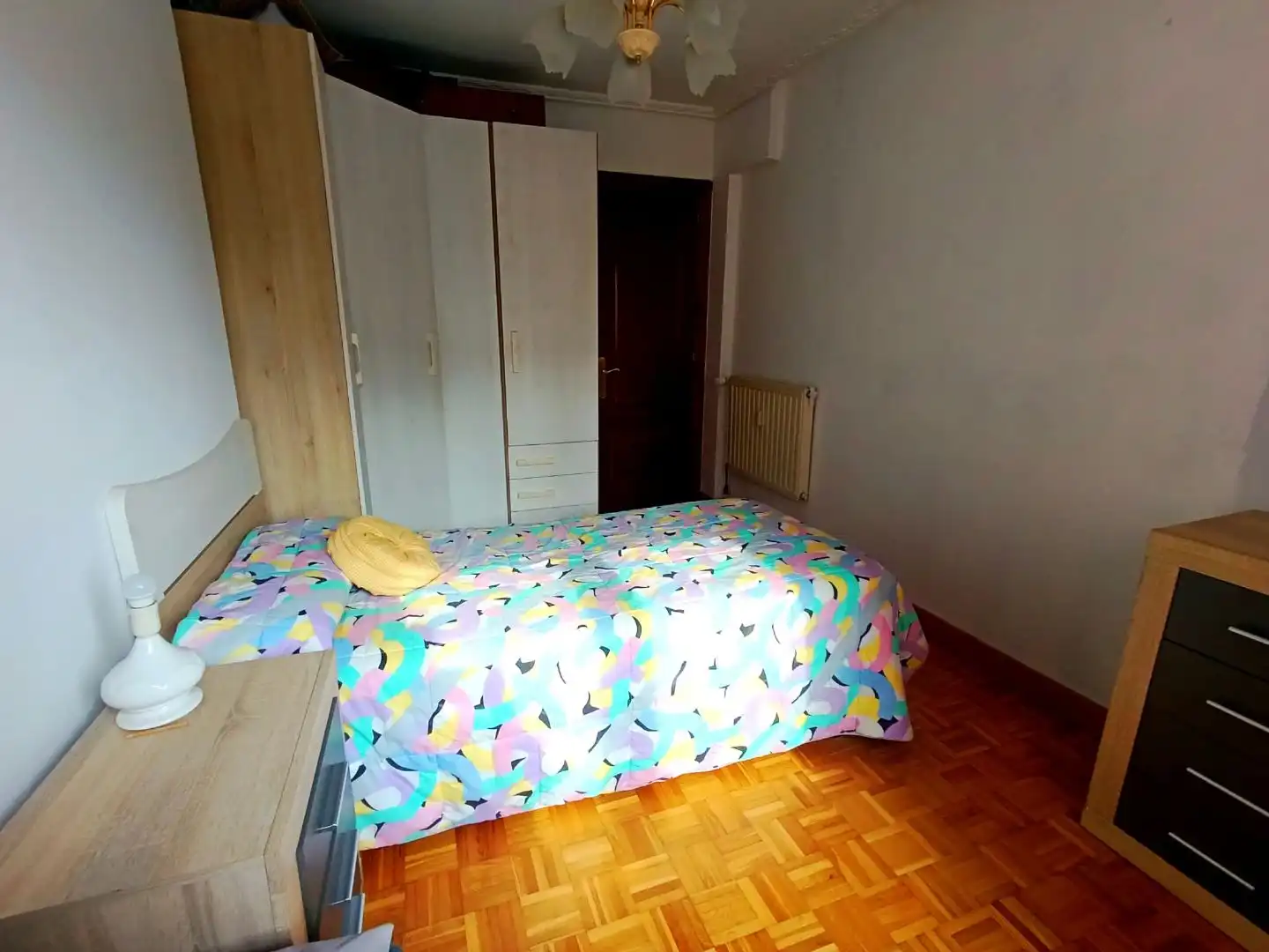 Habitación de Piso en venta en Gijón 