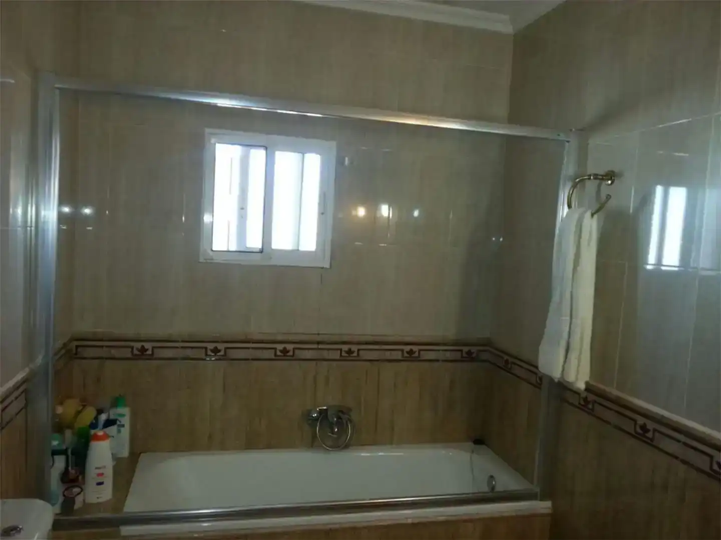 Baño de Dúplex en venta en Abarán con Aire acondicionado, Parquet y Trastero