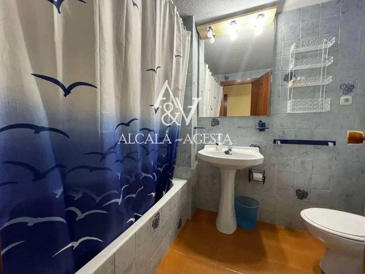 Flat for rent in Granada, Granada