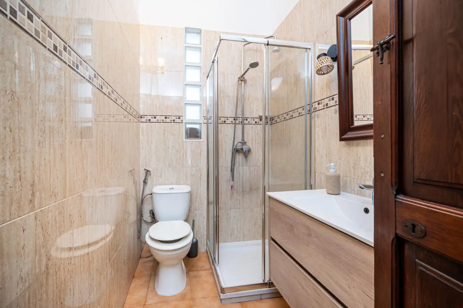 Bathroom of Flat for sale in  Palma de Mallorca  with Air Conditioner, Storage room and Balcony