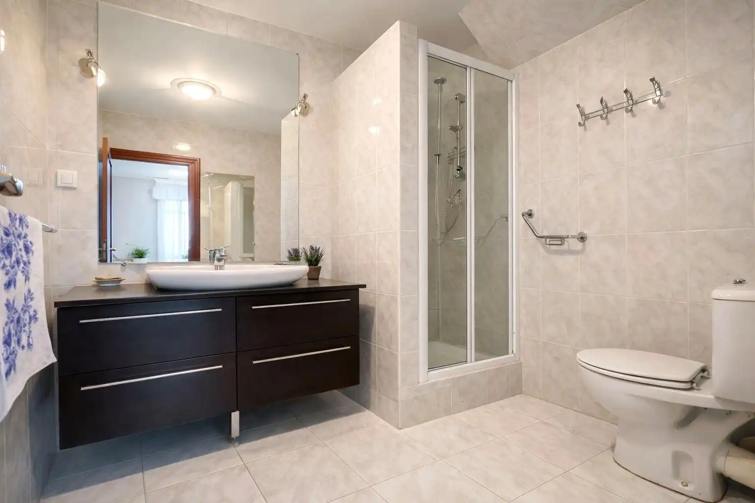 Bathroom of Houses for sale in Torrelavega   with Heating, Private garden and Terrace