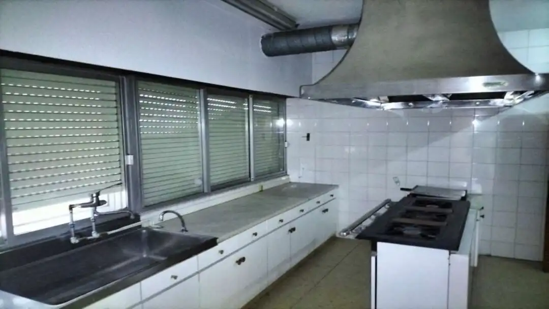 Küche von Gebäude zur Miete in Villaquilambre