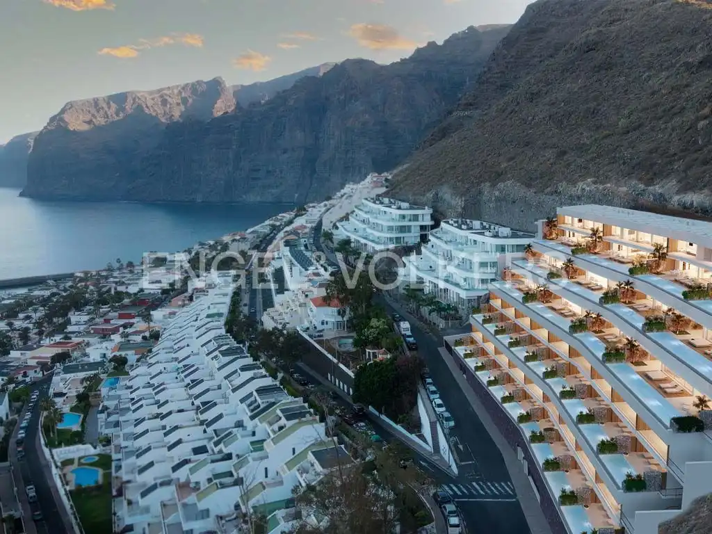 Vista exterior de Piso en venta en Acantilados de Los Gigantes