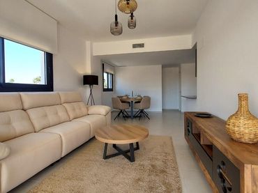 Apartamento con balcón en venta en Garbinet - Vistahermosa