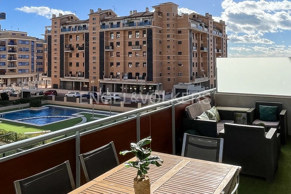 Terrassa de Apartament en venda en Castellón de la Plana / Castelló de la Plana amb Aire condicionat, Calefacció i Parquet
