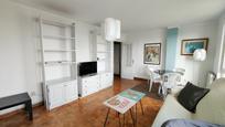 Wohnzimmer von Wohnung zum verkauf in Santander mit Balkon